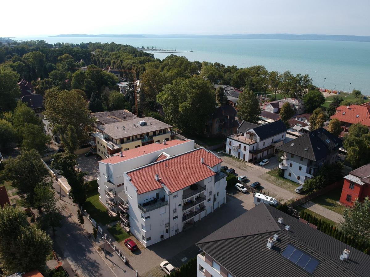 Myflat Siofok Beach Apartment Exterior photo